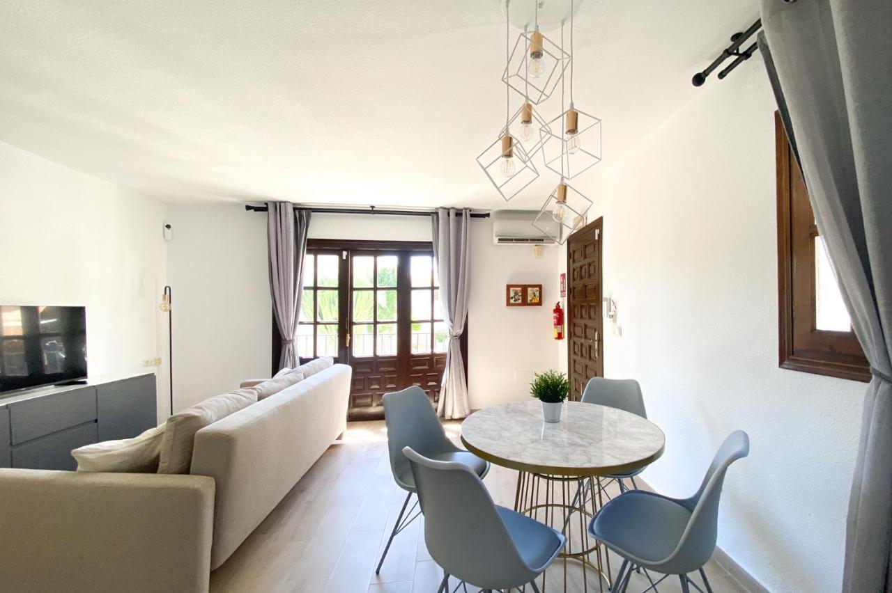 Lovely 1- Bedroom Rental With Pool, Close To The Beach Vera Exterior foto