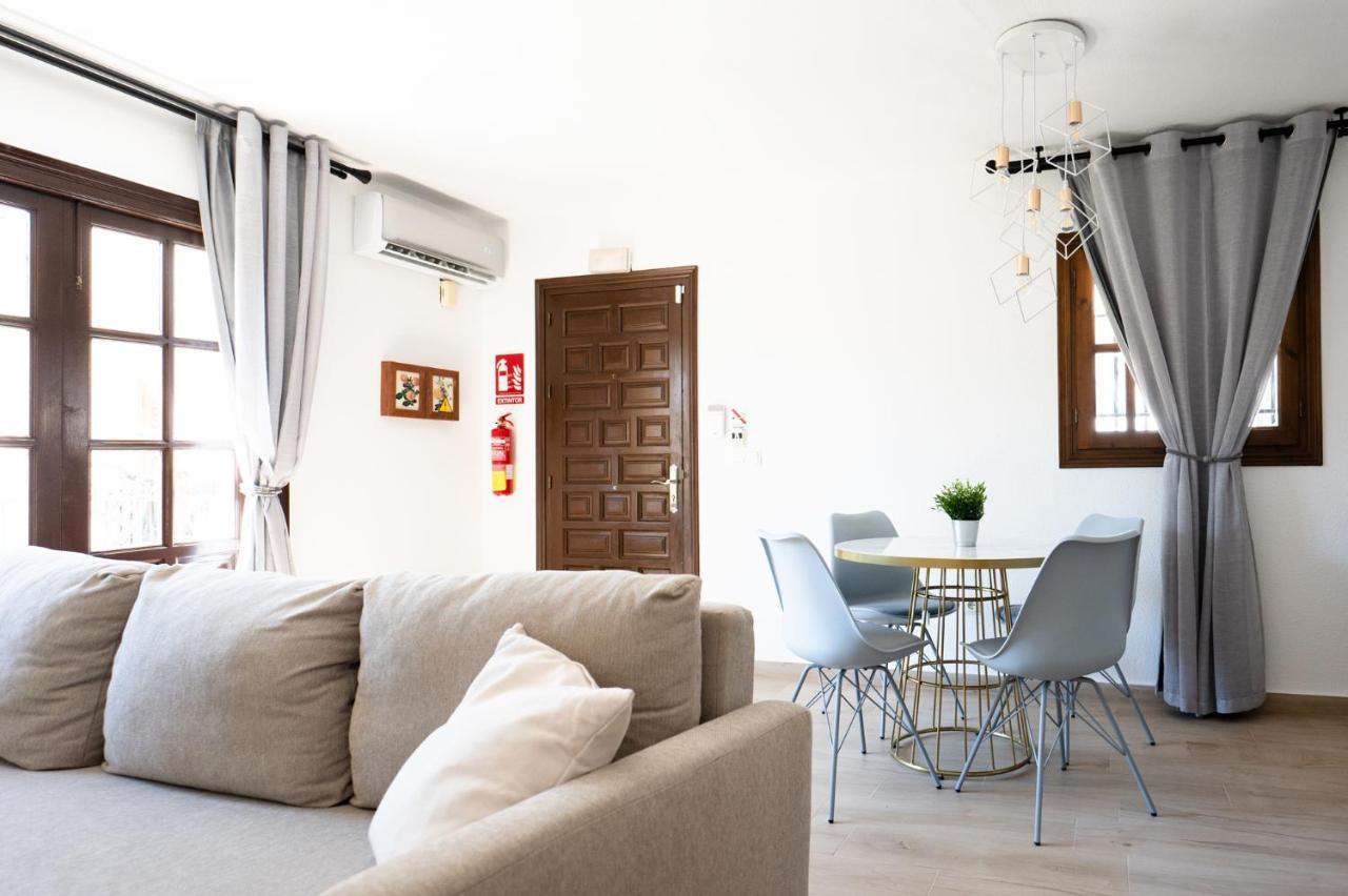 Lovely 1- Bedroom Rental With Pool, Close To The Beach Vera Exterior foto